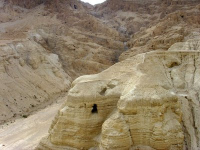 Qumran, a região dos documentos enterrados