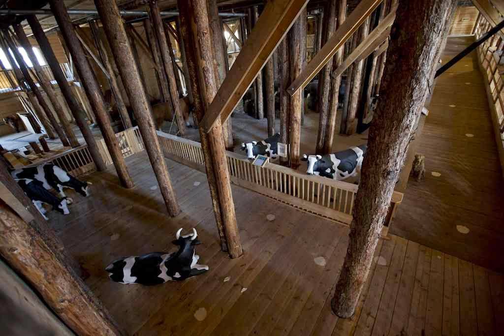 Interior da réplica da Arca de Noé, em Amsterdam